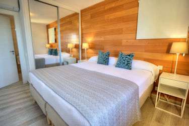 Townhouse bedroom