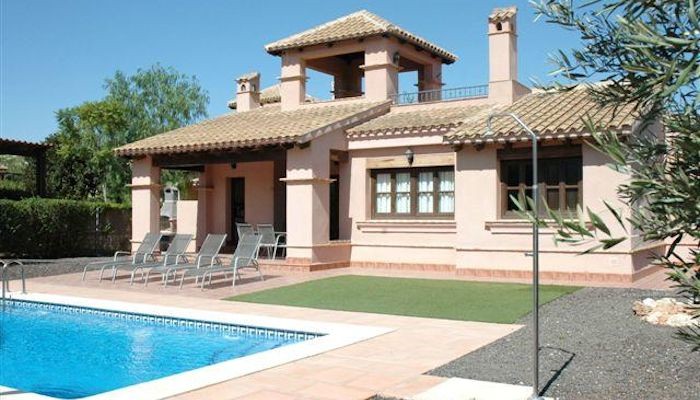 3 bed villa